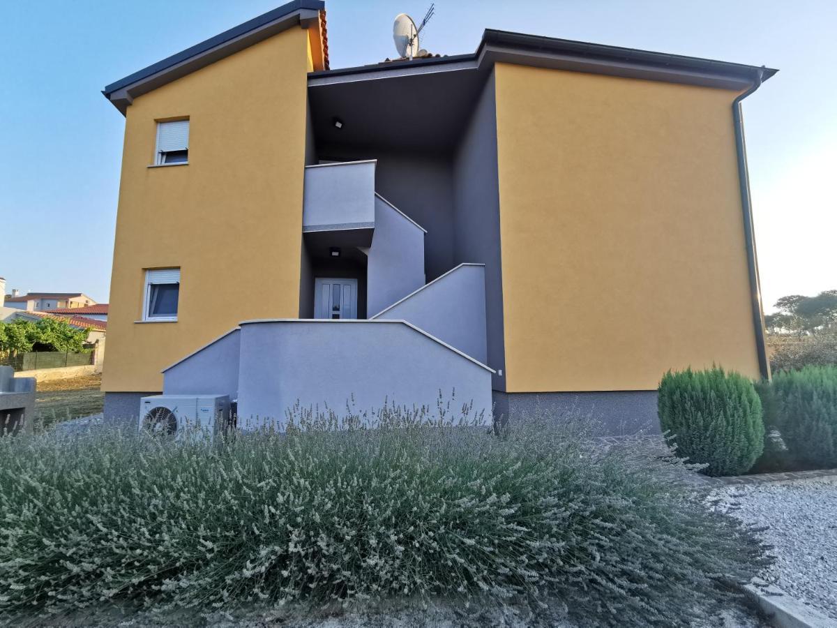 דירות PUY Casa Matea - 90 M From The Sea, New Private Swimming Pool מראה חיצוני תמונה